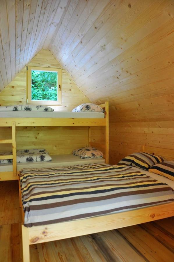 Wooden Cabin Kamna Gorica Extérieur photo